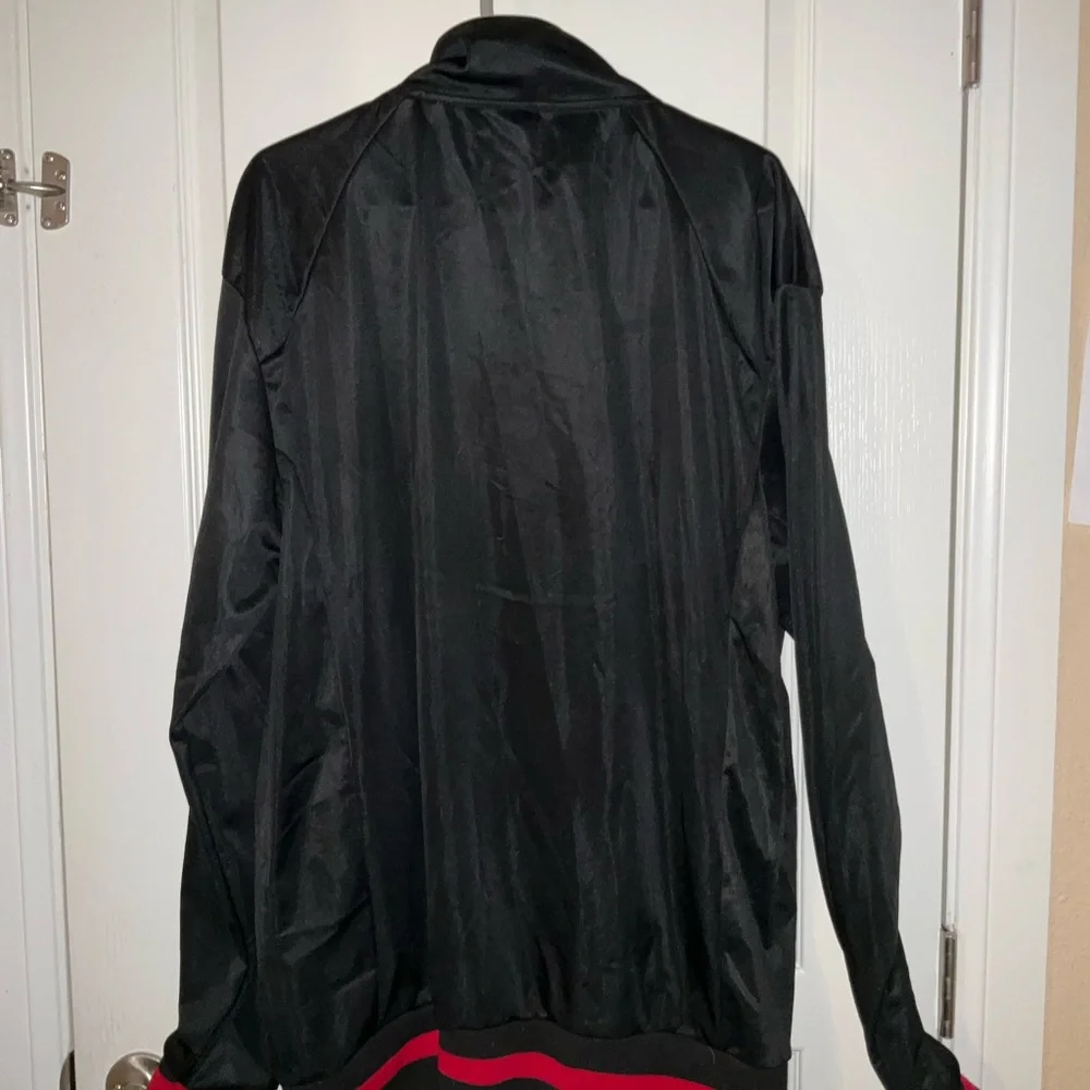 Track jacket - Picture 4 of 4